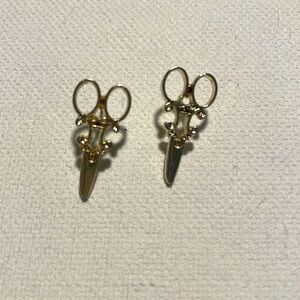 Unbranded Scissors earrings Unisex jewelry goldtone cutting shears